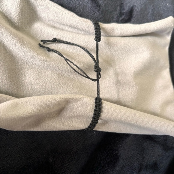 Handmade Angel Wing Bracelet - Picture 2 of 3